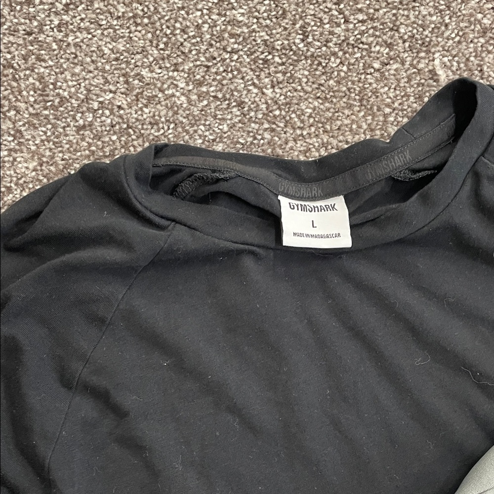 Gymshark Long Sleeve Tees - Black, Light Gray, and Olive - Picture 6 of 7